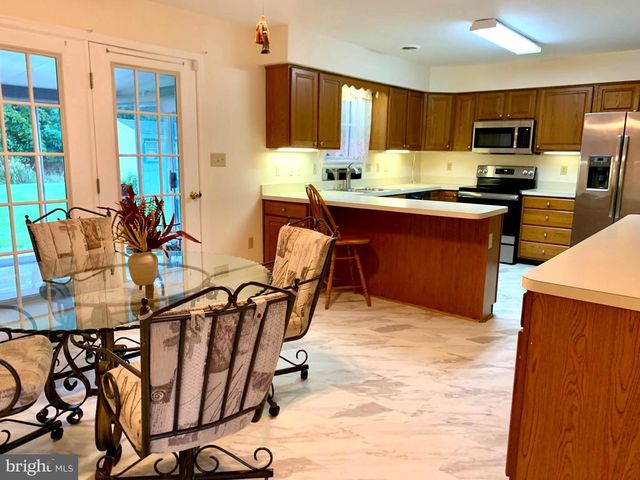 15 PLANTATION DR, Hagerstown, MD 21740