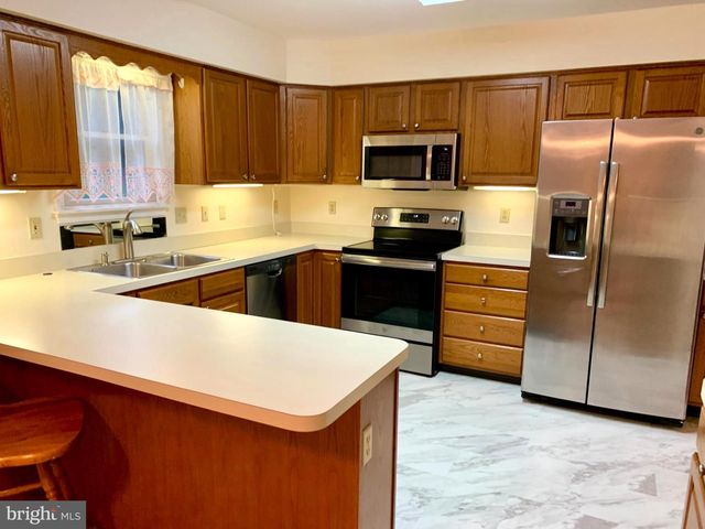 15 PLANTATION DR, Hagerstown, MD 21740