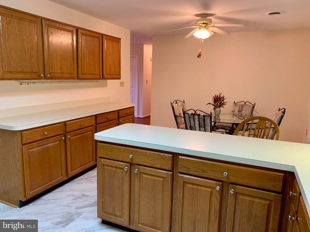15 PLANTATION DR, Hagerstown, MD 21740