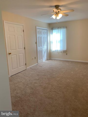 15 PLANTATION DR, Hagerstown, MD 21740