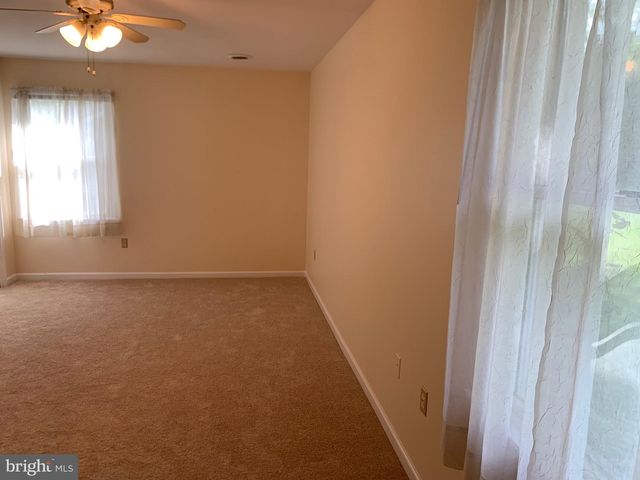 15 PLANTATION DR, Hagerstown, MD 21740