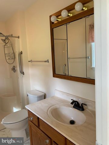 15 PLANTATION DR, Hagerstown, MD 21740