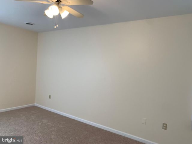15 PLANTATION DR, Hagerstown, MD 21740