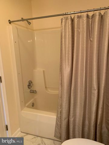 15 PLANTATION DR, Hagerstown, MD 21740