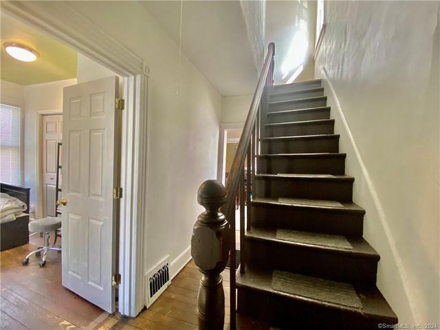 40 Orchard Street, Stamford, CT 06902