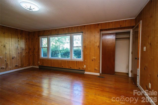 136 Marion Street, Marion, NC 28752