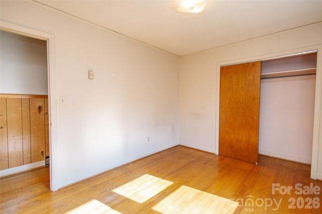 136 Marion Street, Marion, NC 28752