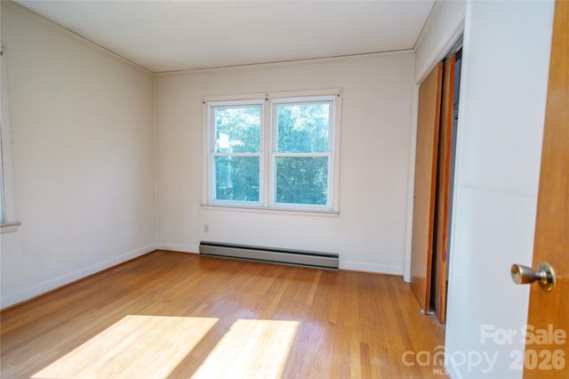 136 Marion Street, Marion, NC 28752