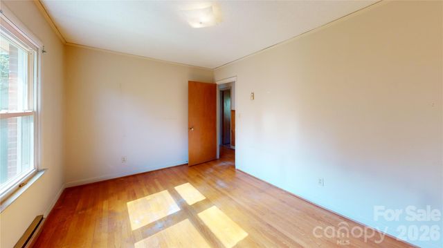 136 Marion Street, Marion, NC 28752