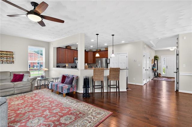 103 Stonehurst RD, Hampton, VA 23669