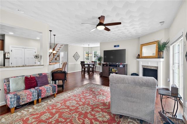 103 Stonehurst RD, Hampton, VA 23669