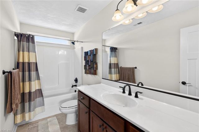 103 Stonehurst RD, Hampton, VA 23669