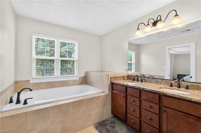 103 Stonehurst RD, Hampton, VA 23669