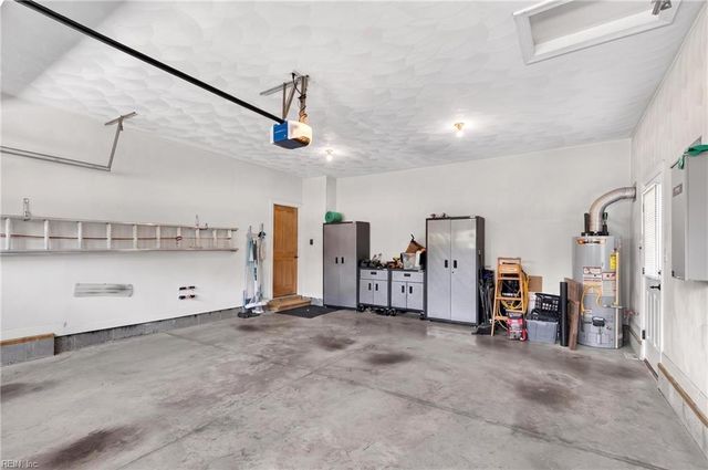 103 Stonehurst RD, Hampton, VA 23669