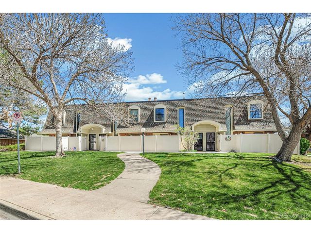 1350 S Idalia St G, Aurora, CO 80017