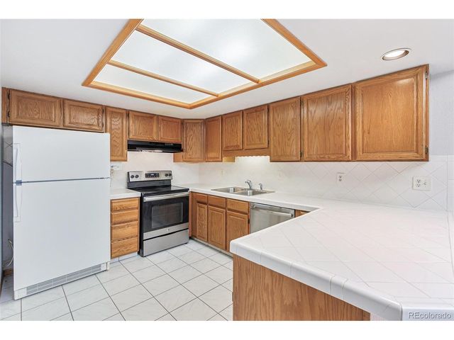 1350 S Idalia St G, Aurora, CO 80017