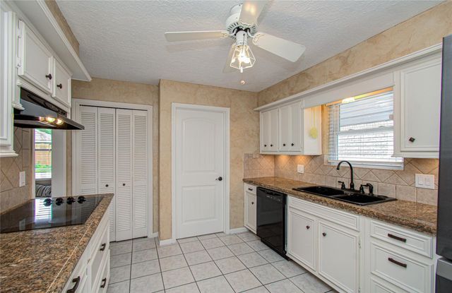 17802 Sorrel Ridge Drive, Spring, TX 77388