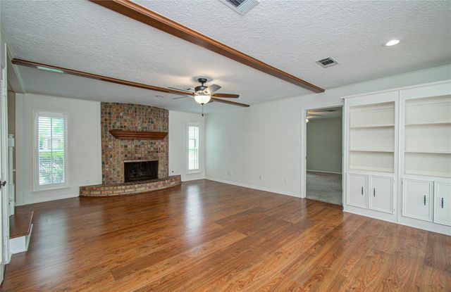 17802 Sorrel Ridge Drive, Spring, TX 77388