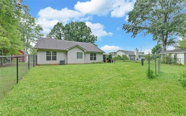 6024 Hulsey Road, Clermont, GA 30527