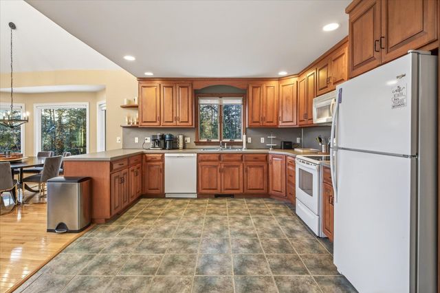 201 Spruce Drive, Andover, VT 05143