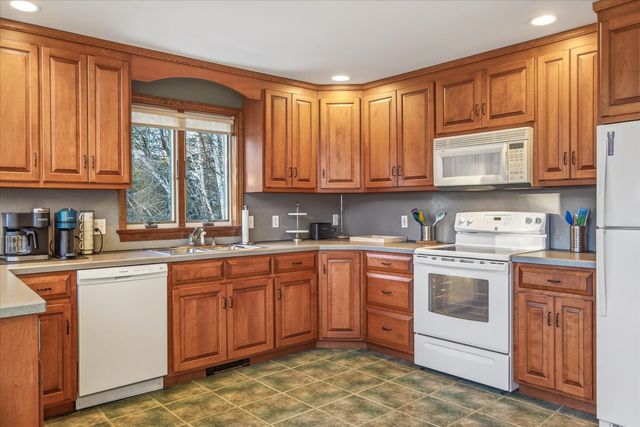 201 Spruce Drive, Andover, VT 05143