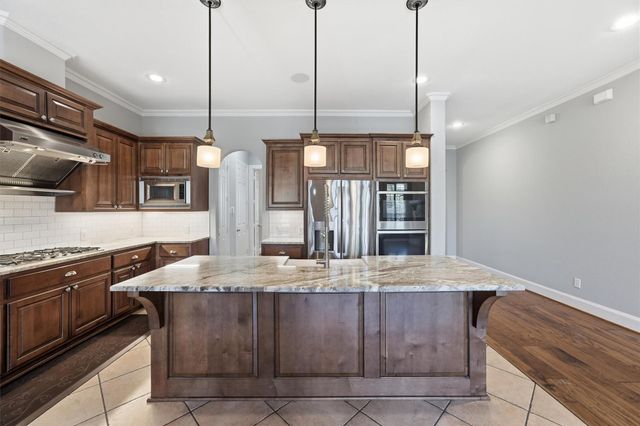 1376 Messina Court, League City, TX 77573