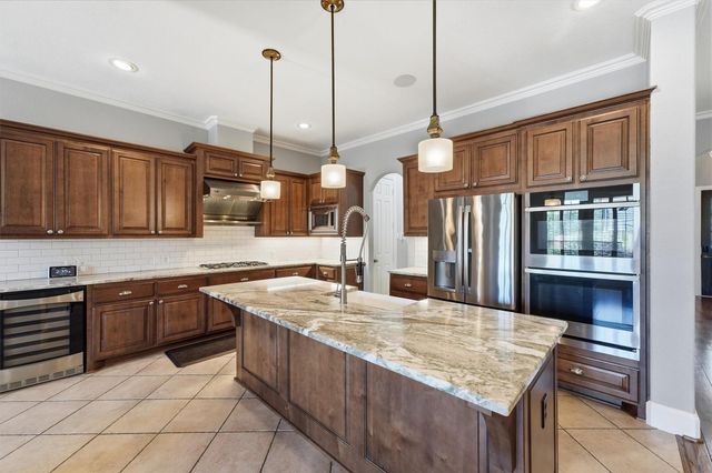 1376 Messina Court, League City, TX 77573