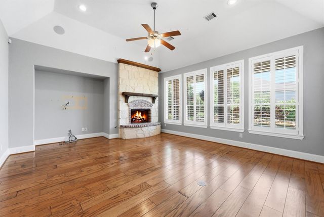 1376 Messina Court, League City, TX 77573