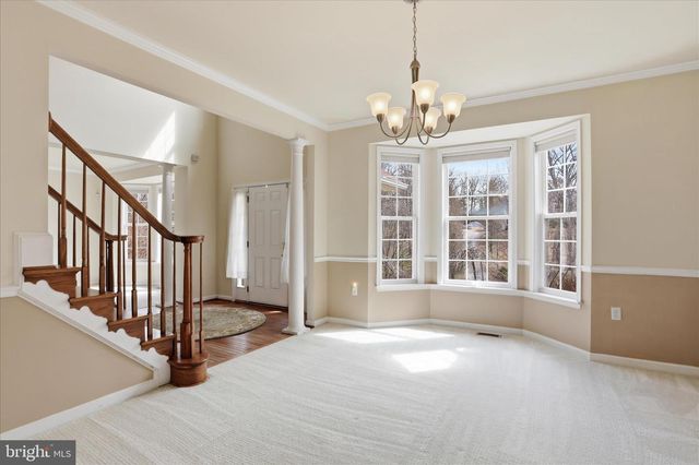 10 CARDIFF CT, Hedgesville, WV 25427