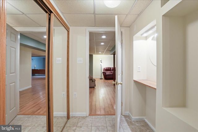 10 CARDIFF CT, Hedgesville, WV 25427
