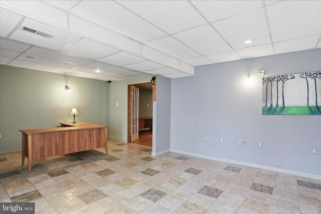 10 CARDIFF CT, Hedgesville, WV 25427