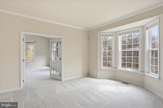 10 CARDIFF CT, Hedgesville, WV 25427