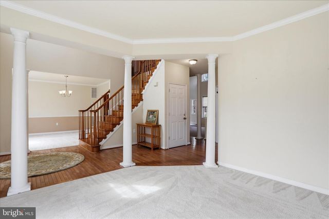 10 CARDIFF CT, Hedgesville, WV 25427
