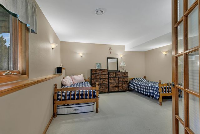 1905 Prairie Hill Road, Saint Cloud, MN 56301