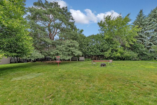 1905 Prairie Hill Road, Saint Cloud, MN 56301