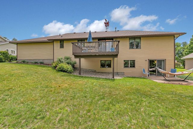 1905 Prairie Hill Road, Saint Cloud, MN 56301