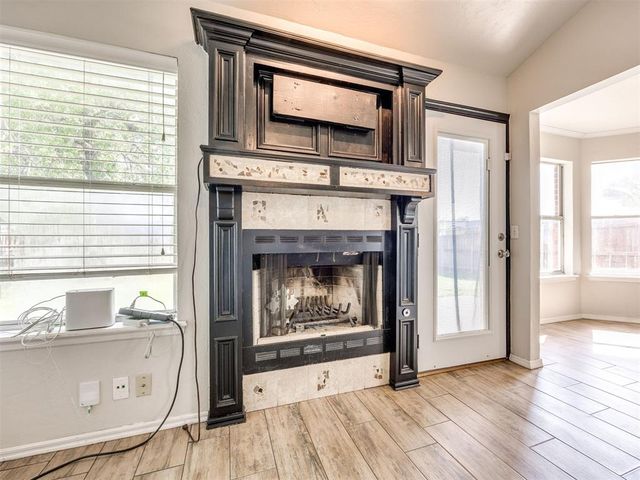 912 W Tesio Way, Mustang, OK 73064