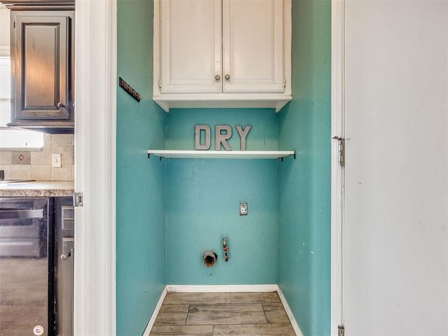 912 W Tesio Way, Mustang, OK 73064