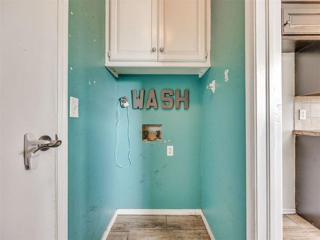 912 W Tesio Way, Mustang, OK 73064