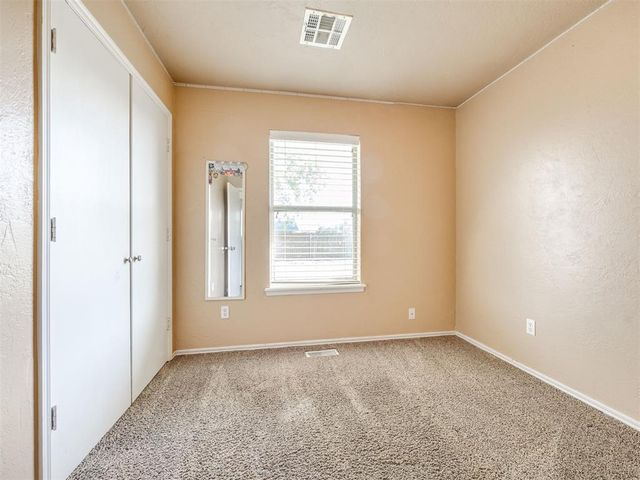 912 W Tesio Way, Mustang, OK 73064