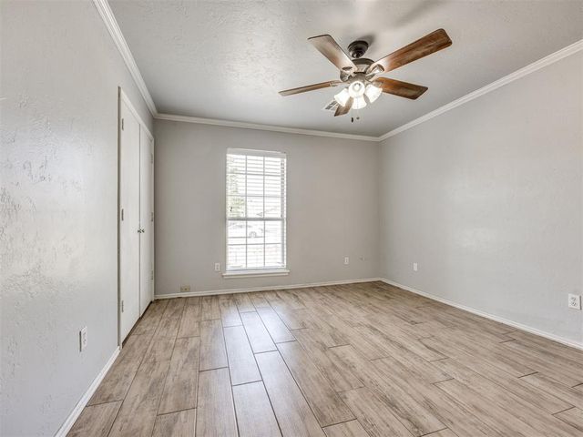 912 W Tesio Way, Mustang, OK 73064