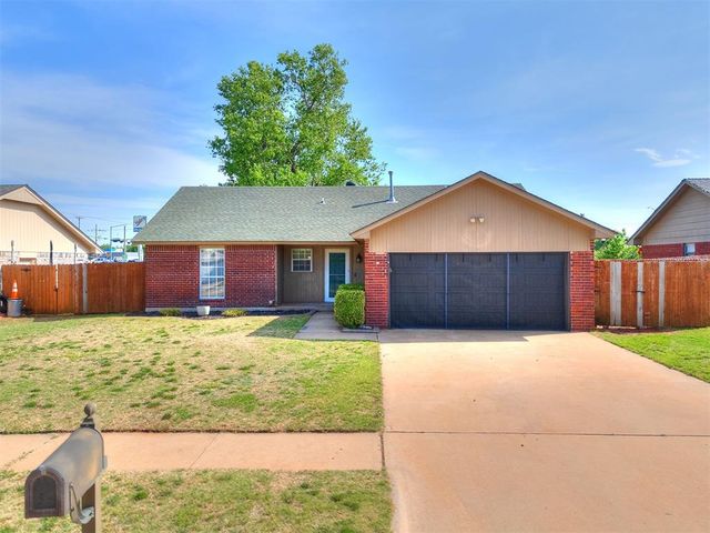 912 W Tesio Way, Mustang, OK 73064
