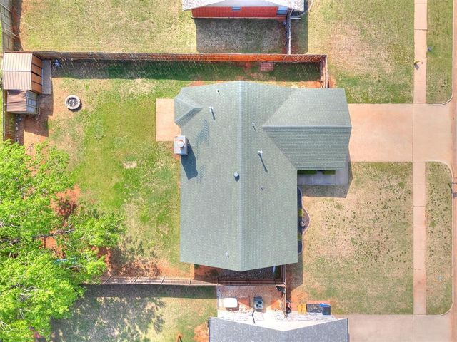 912 W Tesio Way, Mustang, OK 73064