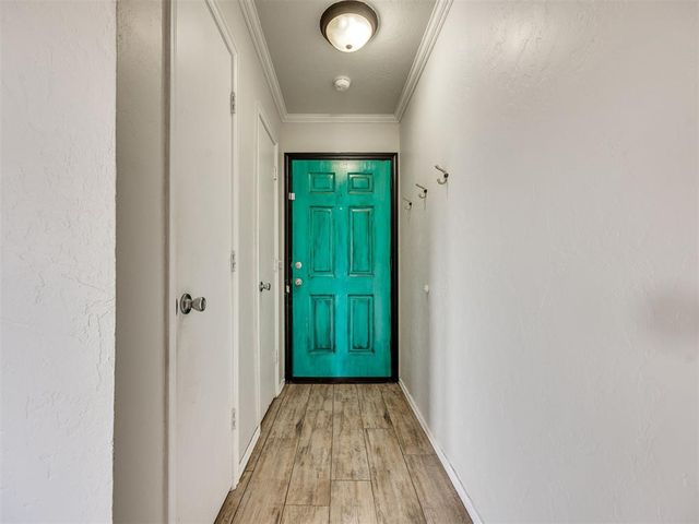 912 W Tesio Way, Mustang, OK 73064