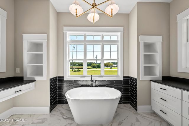 2560 Lassiter Road, Four Oaks, NC 27524