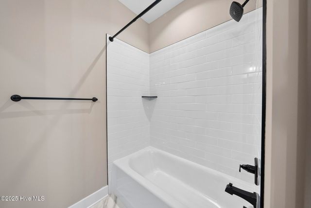 2560 Lassiter Road, Four Oaks, NC 27524