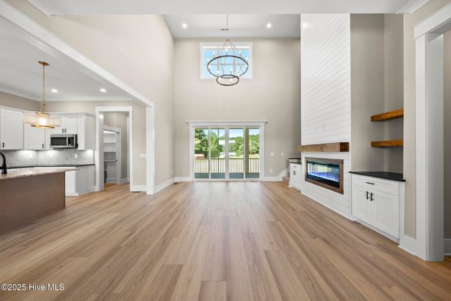 2560 Lassiter Road, Four Oaks, NC 27524