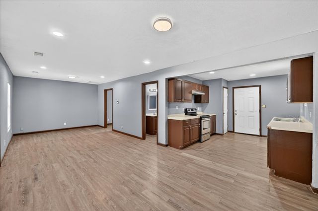 601 Royal Street, Cleburne, TX 76031