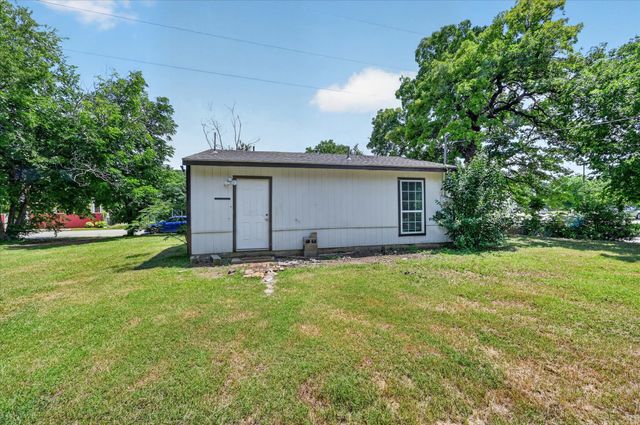 601 Royal Street, Cleburne, TX 76031