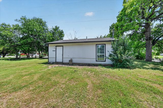 601 Royal Street, Cleburne, TX 76031